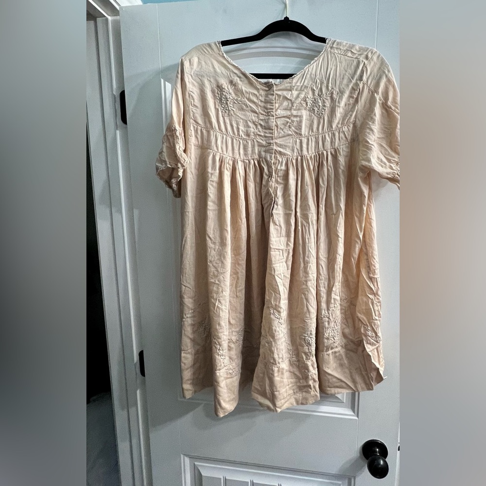 Magnolia pearl top